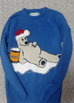 Новорічний светр білий ведмідь із келихом пива. xs