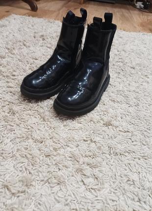 Zara лакові черевики, дівчинка