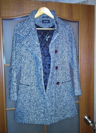 Теплое осенне пальто