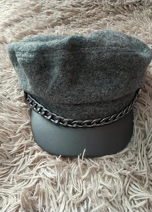 Картуз жіночий