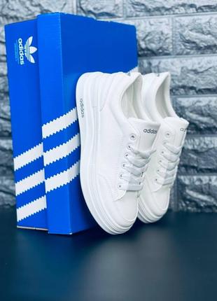 Adidas кроссовки белые женские /подростковые размеры 36-419 фото