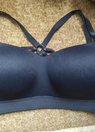 Спортивний топ