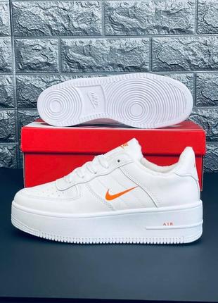 Nike air force1 белые с оранжевыми эмблемами размеры 36-416 фото