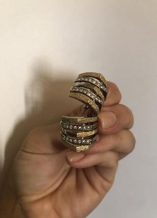 Массивные серьги