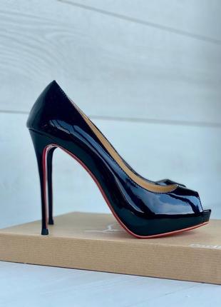 Босоніжки туфлі в стилі christian louboutin new very prive лабутини