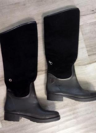 Резиновые сапоги