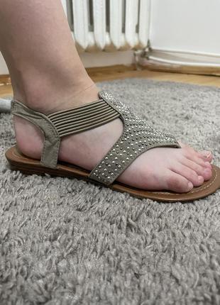 Босоножки 36 размера