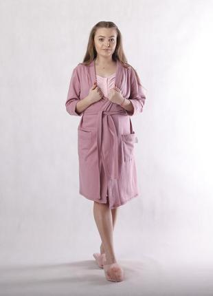 Женский комплект теплый халат и ночная сорочка.