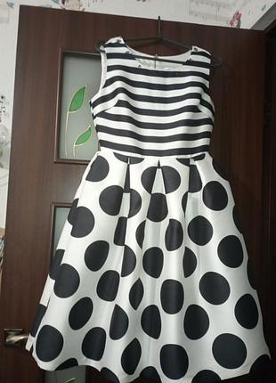 Сукня, плаття з кишенями