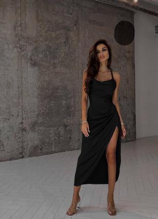 Элегантное платье миди на тонких бретелях с разрезом с завязками на спине платье черная по фигуре вечерняя стильная5 фото