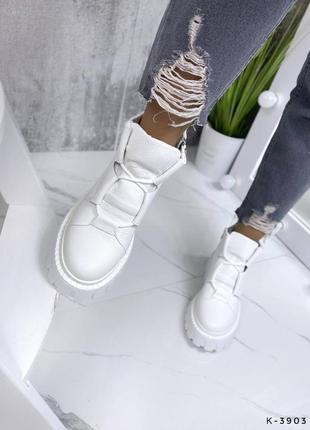 Натуральные кожаные белые демисезонные и зимние ботинки4 фото