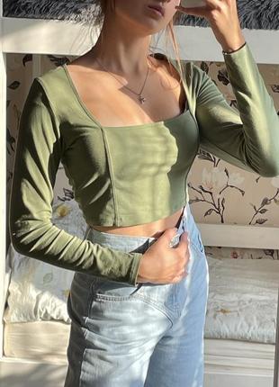 Топ с длинным рукавом