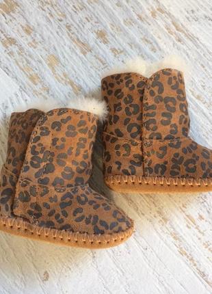 Крутые угги ugg для малышки 16 р.2 фото