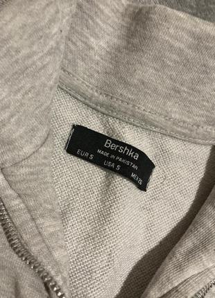 Серая кофта bershka3 фото