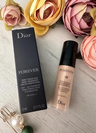 Dior diorskin forever skin glow foundation тональна основа2 фото