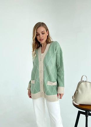 Зручний оверсайз кардиган з вовною теплий вязаний кардиган на гудзиках жіночий кардиган оверсайз