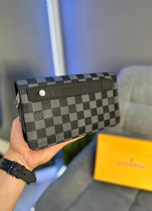 Кожаный кошелек в стиле louis vuitton