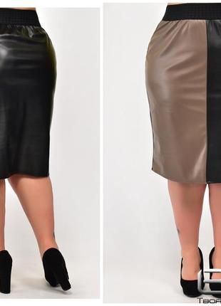 Женская чёрно-бордовая юбка из эко-кожи с поясом- резинкой с 50 по 66 размер2 фото