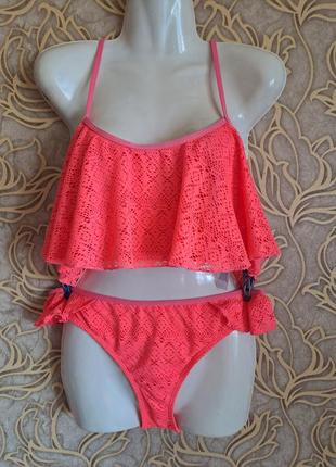 Чудесный яркий ажурный раздельный купальник  primark  / размер  14/42