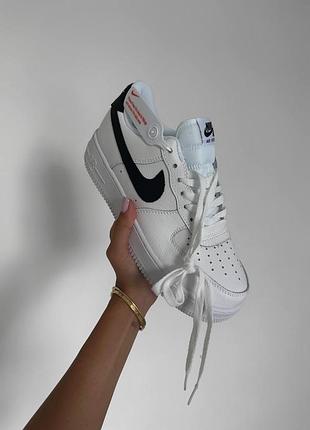 Кросівки Pink and Silver Nike Shox