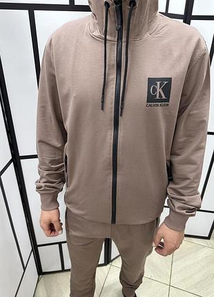 Спортивный костюм мужской calvin klein