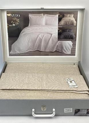 Покрывало moda box 240х260 с наволочками ayda bej