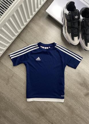 Спортивная футболка adidas1 фото