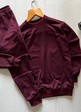 Мужской, базовый, спортивный костюм