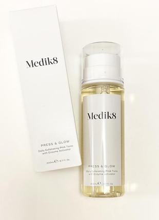 Тоник medik8 с кислотой pha и активатором отшелушивающих ферментов  press & glow, 200 ml