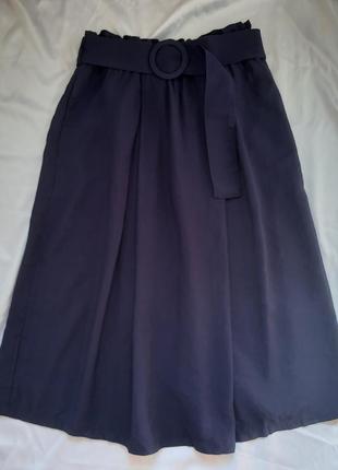 Синяя миди юбка с поясом stradivarius1 фото