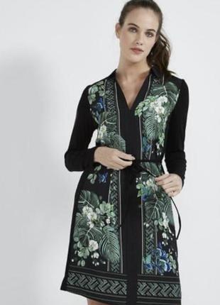 Міді сукня-халат з рослинним принтом
