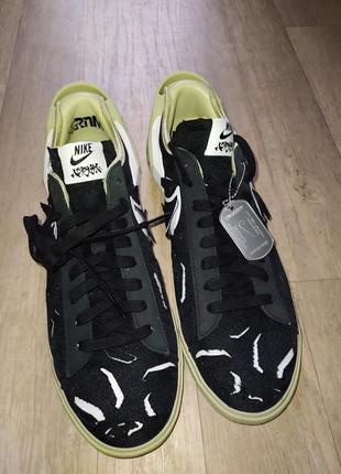 Nike blazer low x acronym

нові кросівки оригінал8 фото