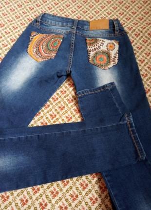Оригінальні жіночі джинси.6 фото