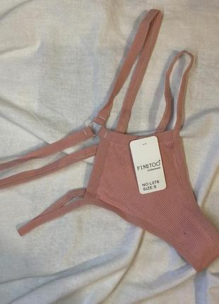 Стринги женские