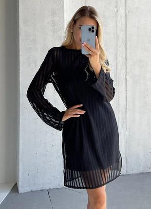 Женское черное короткое платье сетка