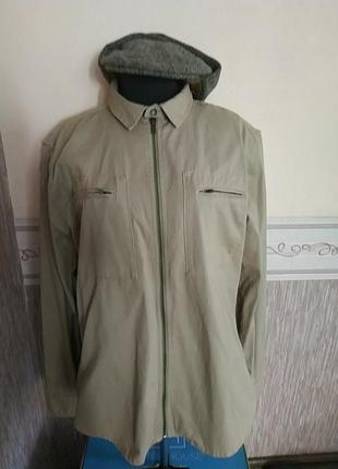 Чудова куртка-сорочка на змійці, щільна!