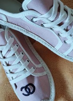 Розпродаж!жіночі кросівки