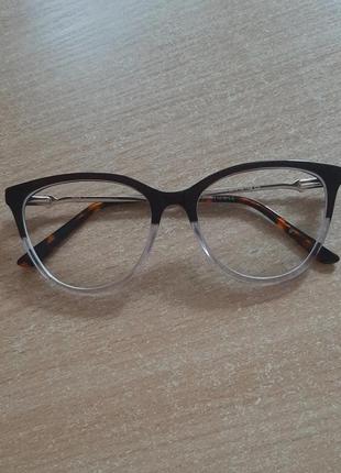 Двухцветные очки для коррекции зрения1 фото