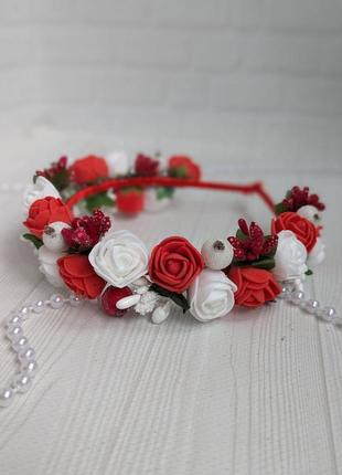 Обруч, ободок з червоними та білими квіточками1 фото