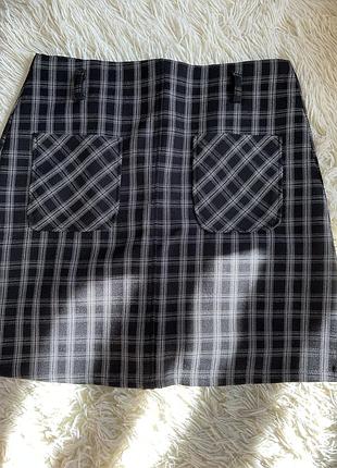 Спідниця у клітинку