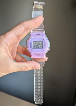 Часы электронные ретро стиль прозрачные наручные на руку фиолетовые