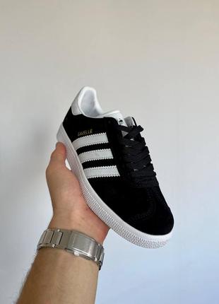 Кросівки adidas7 фото