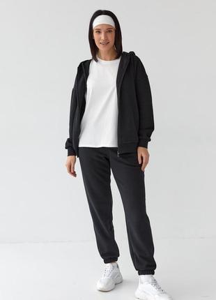 Костюм на блискавці