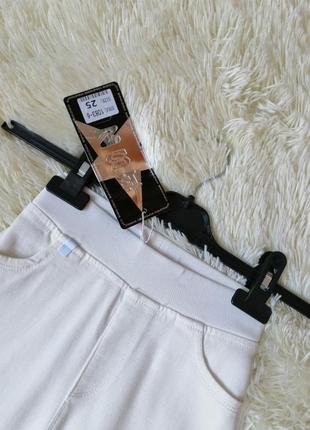 Джинси джегінси молочного кольору з розрізами стрейч по фігурі розміри 25-27-29  летние джинсы джегг3 фото