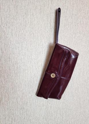 Лаковый клатч с изменяемой ручкой из натуральной лаковой кожи ted baker