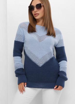 Синий двухцветный женский вязаный свитер оверсайз с 44 по 52 размер