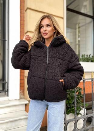 Хутряна жіноча куртка тепла хутряна куртка з капюшоном коротка хутряна куртка жіноча8 фото