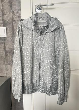 Ветровка gap