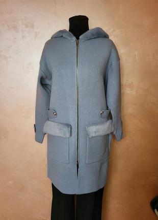 Пальто.