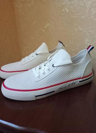 Слипоны, кеды tommy hilfiger